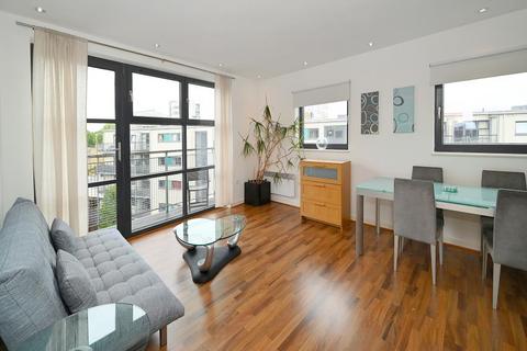 1 bedroom apartment to rent, Carmine Wharf, E14 7FF