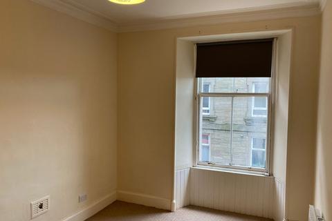 3 bedroom flat to rent - 1/R, 8 Brown Constable Street, Dundee, DD4 6QZ