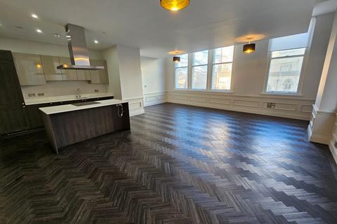 2 bedroom apartment to rent, Stylish 2 Bed Apt in Tower Building, L3