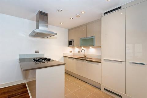 undefined, Plumbers Row, E1