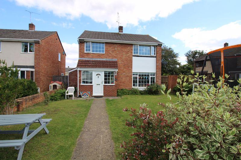Dunster Gardens, Nailsea 4 bed detached house £359,950