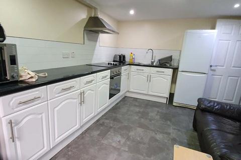 6 bedroom flat share to rent, Richmond Grove (BILLS INCLUDED), Victoria Park, Manchester  M13