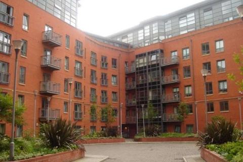 2 bedroom apartment to rent, Ellesmere Street, Manchester M15