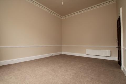 Studio to rent, Crown Gardens, Flat 4, Dowanhill, Glasgow, G12 9HL