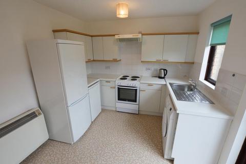2 bedroom end of terrace house to rent, Hipwell Court, Olney, MK46