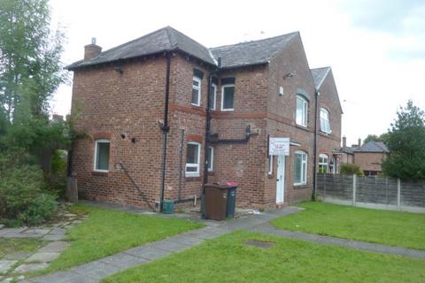 1 bedroom detached house to rent, Matlock Avenue, Salford, M7