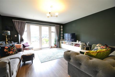 4 bedroom semi-detached house for sale, East Grinstead, West Sussex, RH19