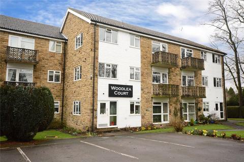 2 bedroom apartment to rent, Woodlea Court, Shadwell Lane, Leeds