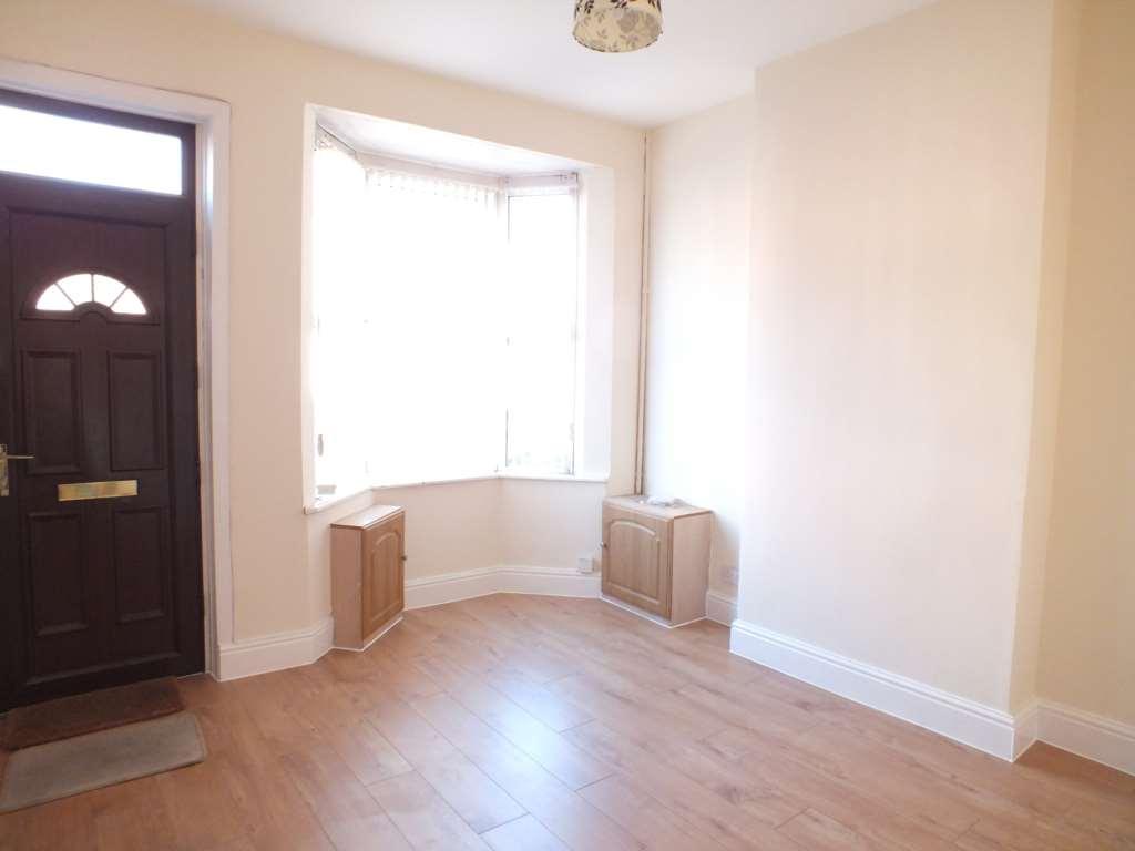 Marsh Lane, Erdington 3 bed semidetached house £650 pcm (£150 pw)