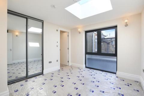 undefined, Villiers Road, Willesden Green, NW2