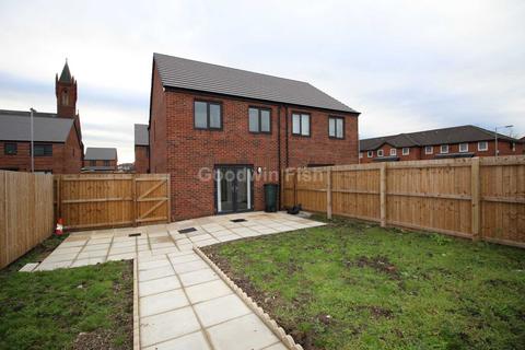 3 bedroom house to rent, Morton Hall Road, Manchester