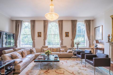29 Clarence Terrace, London, NW1 4RD