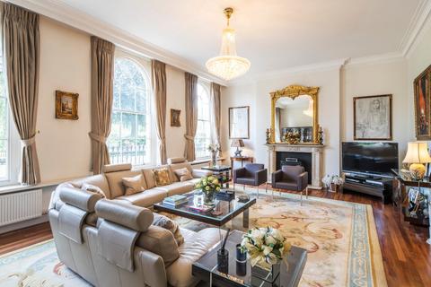 29 Clarence Terrace, London, NW1 4RD