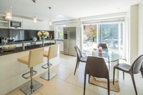 29 Clarence Terrace, London, NW1 4RD