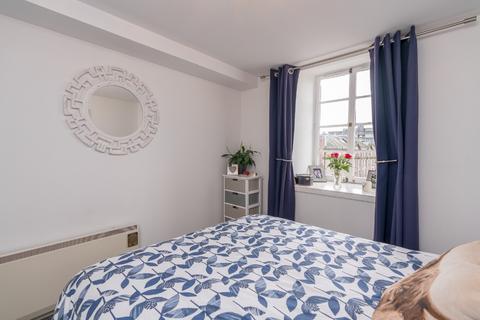 2 bedroom flat to rent, Chapel Lane, The Shore, Edinburgh, EH6