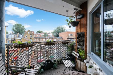 Flat 15, Diamond Court Cherington Road, London, W7 3JL