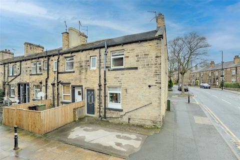 2 bedroom terraced house for sale, Old Road, Farsley, Pudsey, West Yorkshire