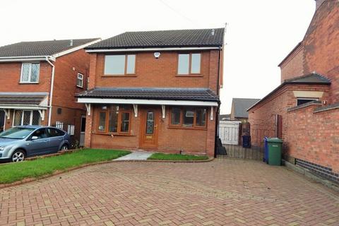 4 bedroom detached house to rent, Old Hednesford Road, Cannock