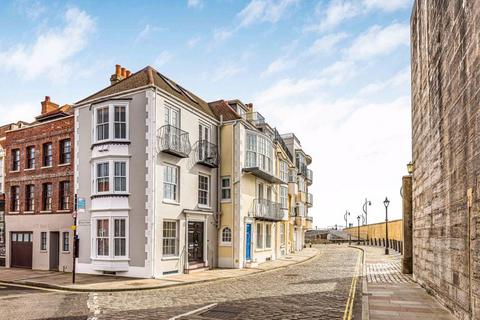 3 bedroom townhouse for sale, Battery Row, Old Portsmouth