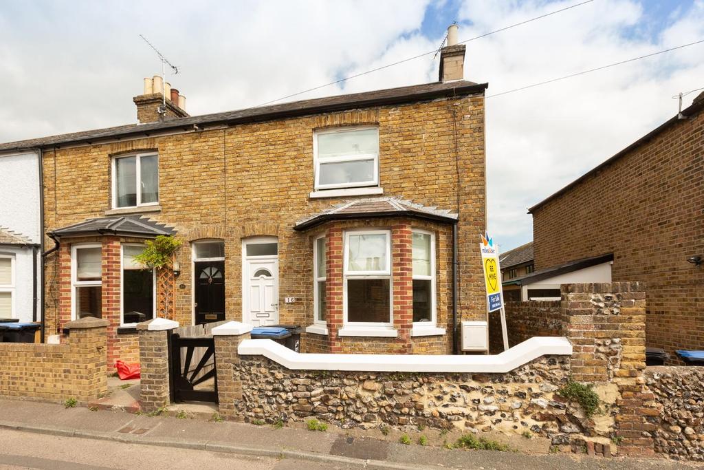 Victoria Road, Broadstairs 2 bed end of terrace house £265,000