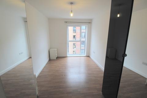 1 bedroom apartment to rent, Wave Court, Maxwell Road, Romford, Essex, RM7