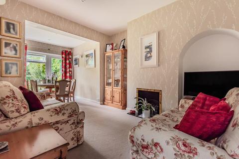6 Molescroft, London, SE9 3JU