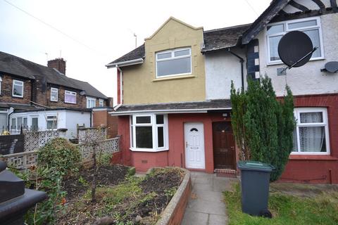 2 bedroom end of terrace house to rent, Hughes Street Burslem