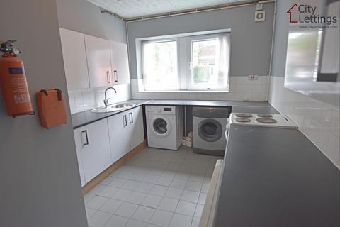 3 bedroom flat to rent, Flat 8, The Old Bakehouse