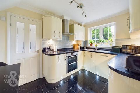 3 bedroom detached house for sale, Uphalle, Taverham, Norwich