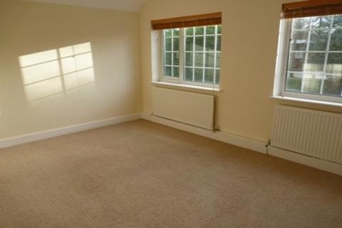 3 bedroom apartment to rent, White Lion Road, Litttle Chalfont