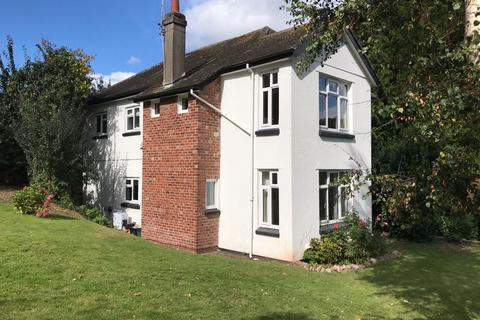 4 bedroom detached house to rent, Meadfoot Road, Torquay