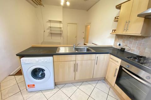 2 bedroom flat to rent, Orwell Place, Edinburgh, EH11 2AF