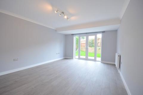 4 bedroom detached house to rent - Chignal Road, Chelmsford, CM1