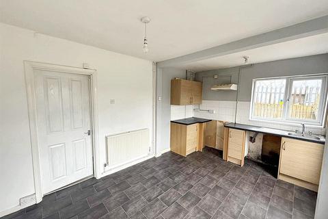 3 bedroom semi-detached house to rent, Beeches Road, Birmingham