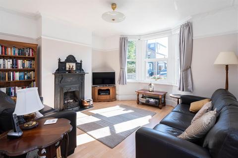 103 Canbury Avenue, Kingston Upon Thames, KT2 6JR