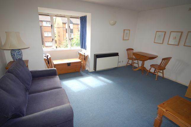 Studio Room with bay window