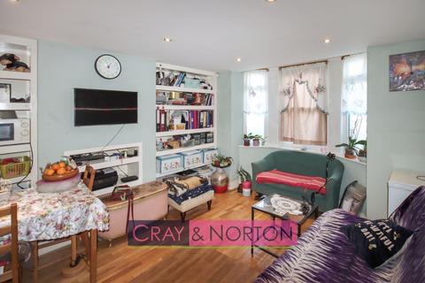 2 bedroom maisonette for sale, Waddon New Road, Croydon, CR0