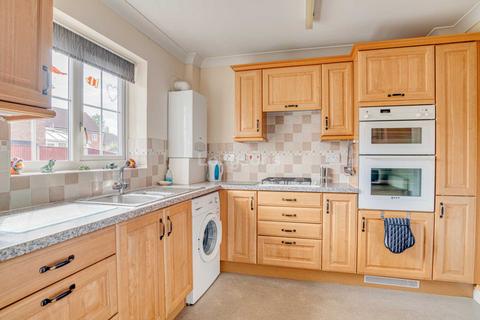 2 bedroom terraced house for sale, Oakleigh Drive, Swaffham