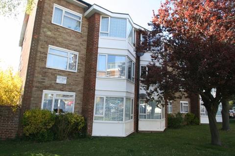 2 bedroom apartment to rent, Durrington Gardens, Worthing