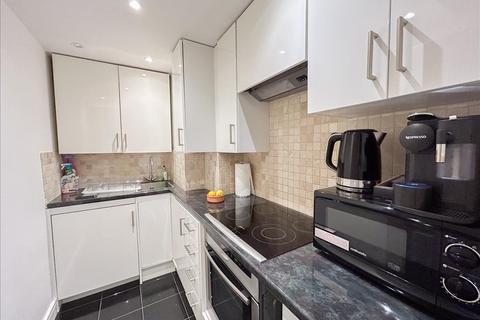 1 bedroom flat to rent, Kensington Park Gardens, Holland Park, London, Royal Borough of Kensington and Chelsea, W11