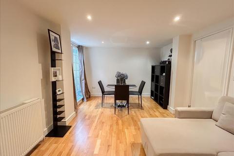 1 bedroom flat to rent, Kensington Park Gardens, Holland Park, London, Royal Borough of Kensington and Chelsea, W11