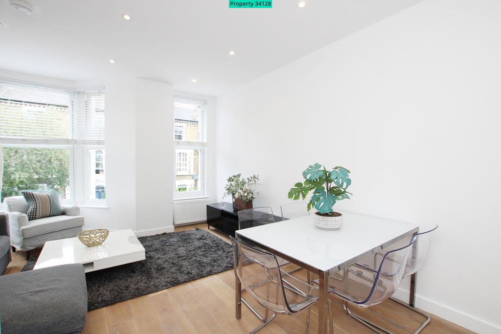 Apartment in London - View 3