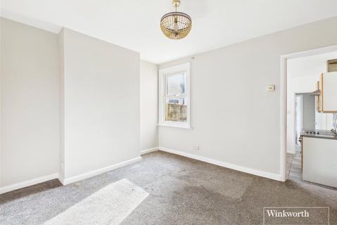 2 bedroom terraced house to rent, Garnet Street, Reading, Berkshire, RG1