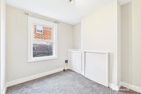 2 bedroom terraced house to rent, Garnet Street, Reading, Berkshire, RG1