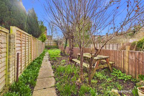 2 bedroom terraced house to rent, Garnet Street, Reading, Berkshire, RG1