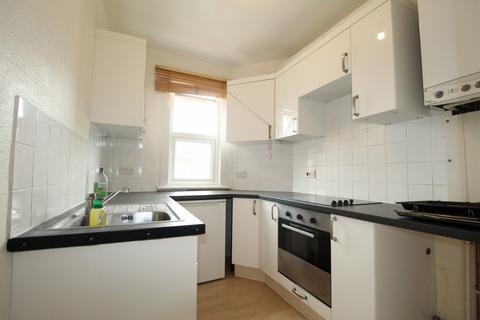 1 bedroom flat to rent, Felbrigge Road, Seven Kings, IG3