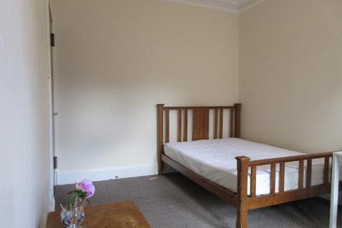 1 bedroom flat to rent, Baxter Street, Dundee, DD2
