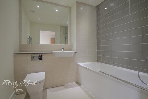undefined, Hamlets Way, London