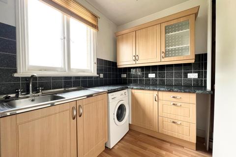 1 bedroom flat to rent, Green Lanes, Winchmore Hill, N21