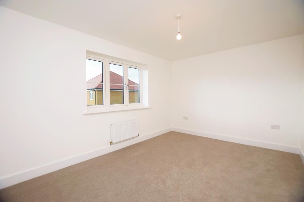2 bedroom house to r